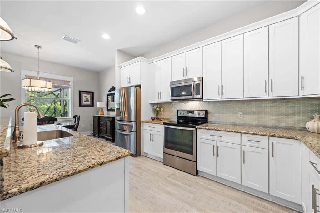 8702 Lakefront Ct, Fort Myers, photo 10