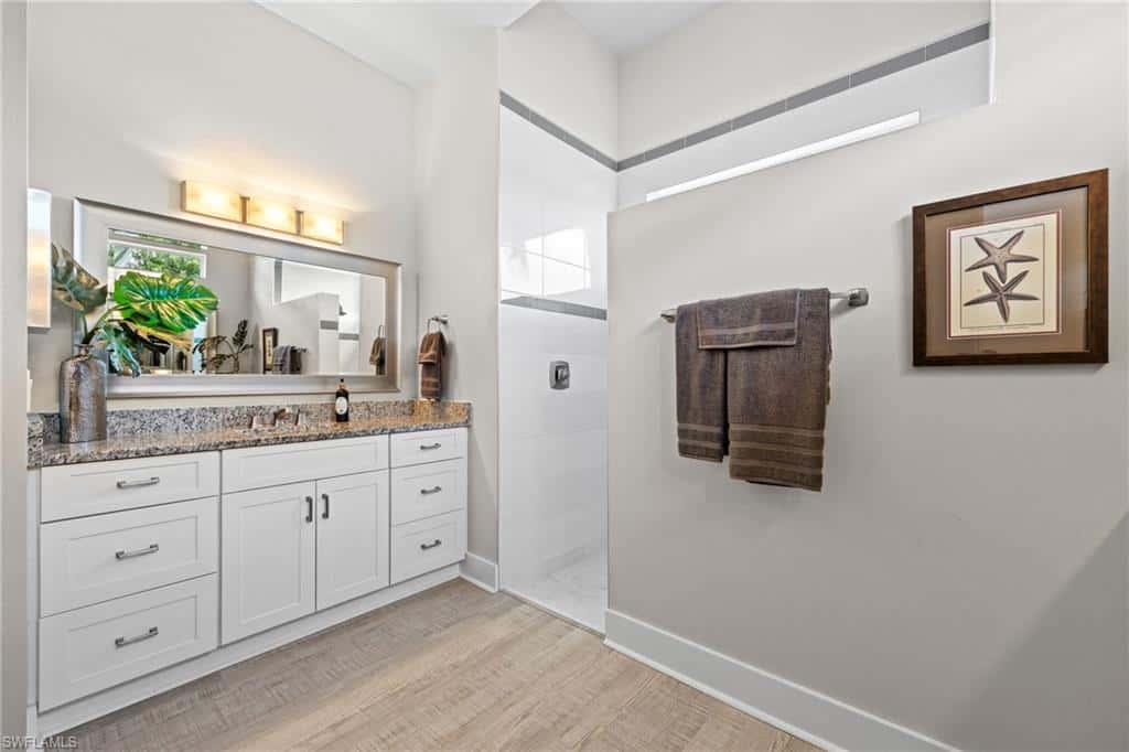 8702 Lakefront Ct, Fort Myers, photo 16
