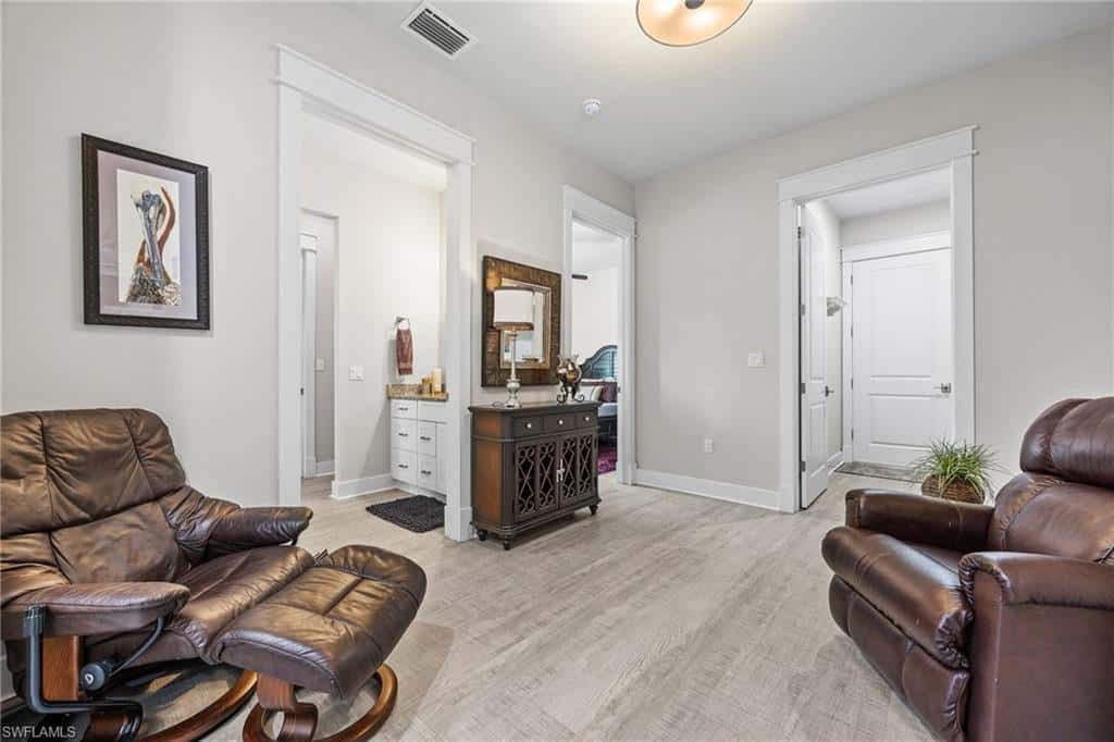 8702 Lakefront Ct, Fort Myers, photo 21