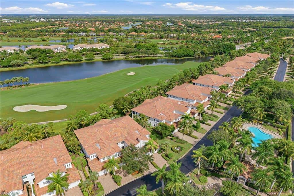 9086 Cascada Way #202, Naples, photo 27
