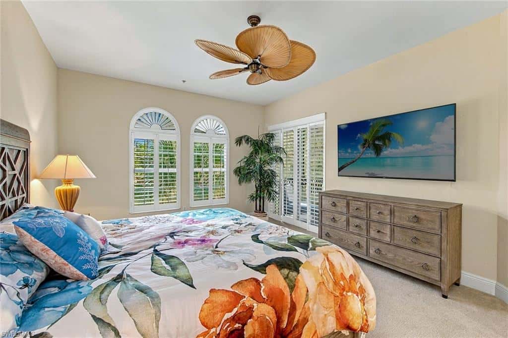 9086 Cascada Way #202, Naples, photo 13