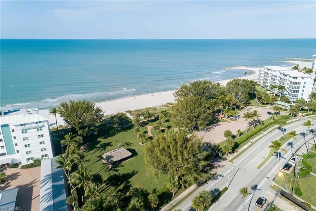 700 Bow Line Dr, Naples, photo 8