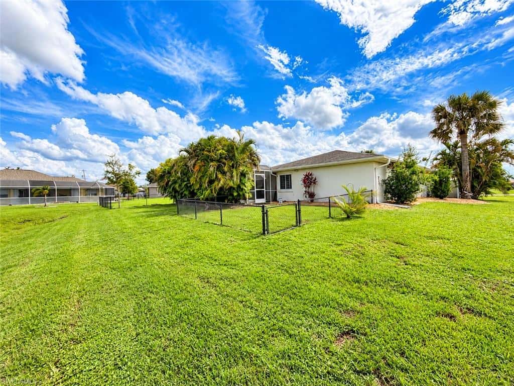 1535 Ultramarine Ln, Punta Gorda, photo 31