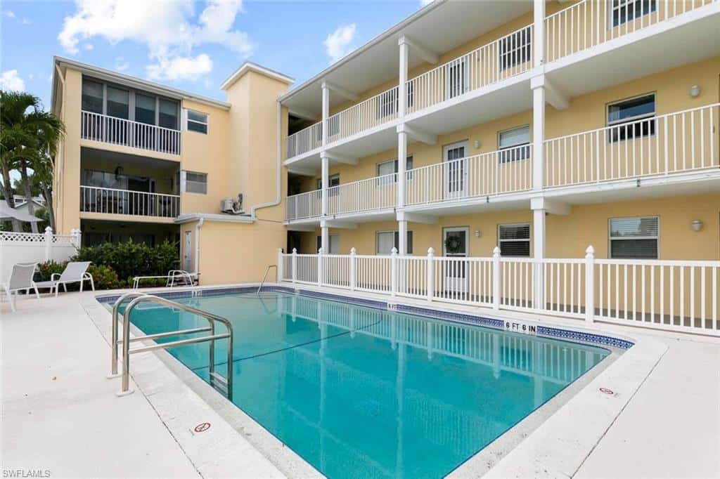 900 8th Ave #102, Naples, photo 12