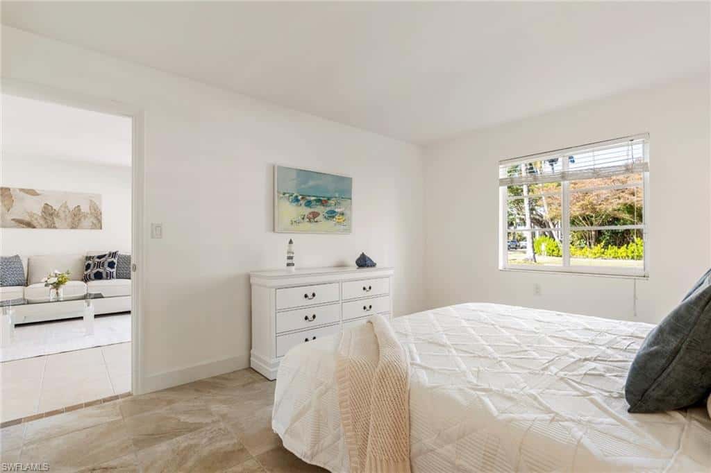 900 8th Ave #102, Naples, photo 7