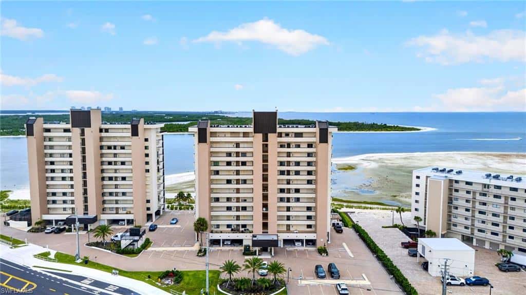 8400 Estero Blvd #105, Fort Myers Beach, photo 36