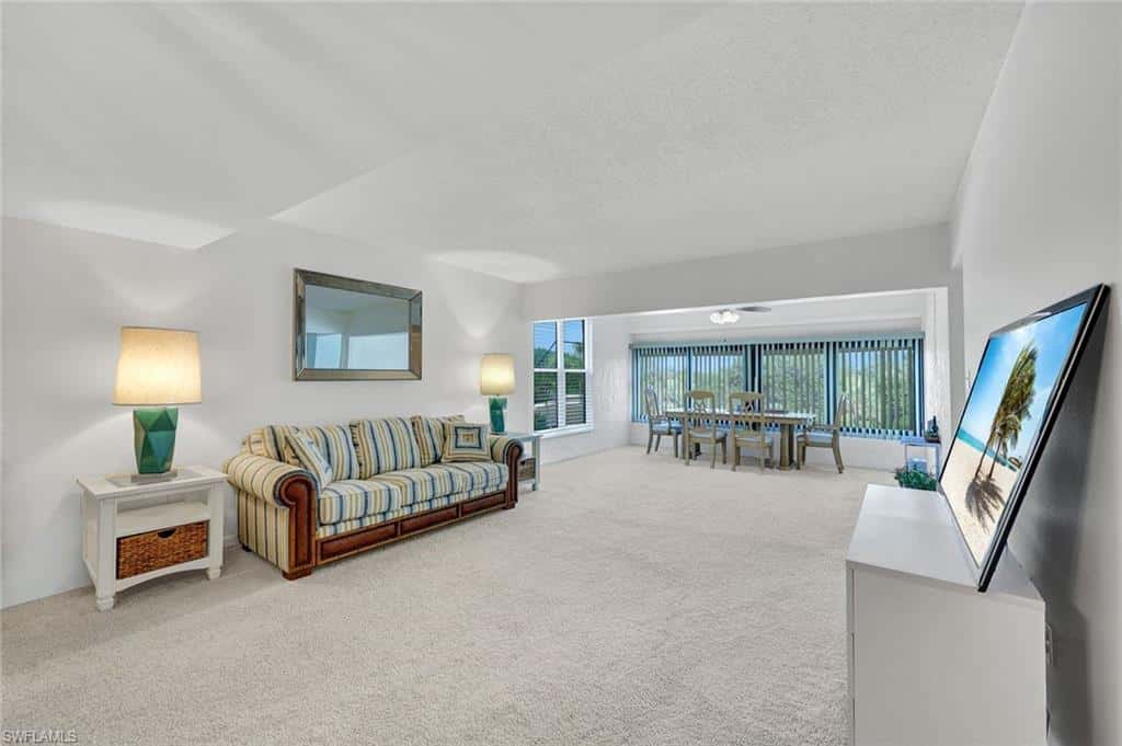 955 Palm View Dr #307, Naples, photo 6
