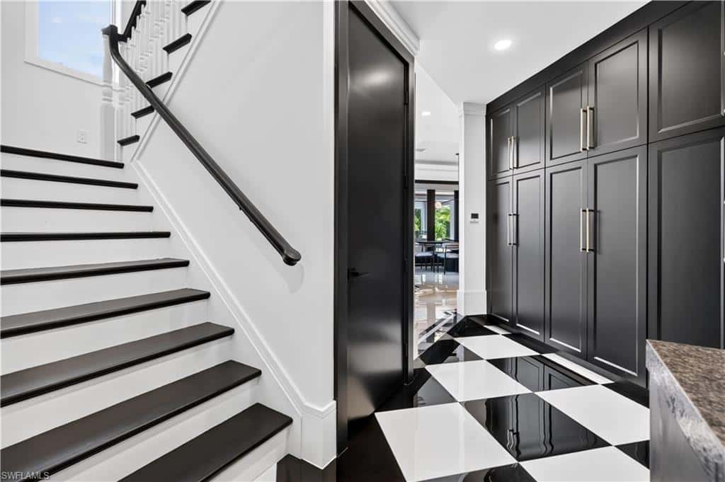 540 Ridge Dr, Naples, photo 15