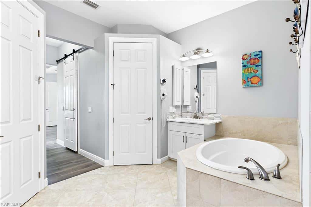 1726 Old Burnt Store Rd, Cape Coral, photo 30