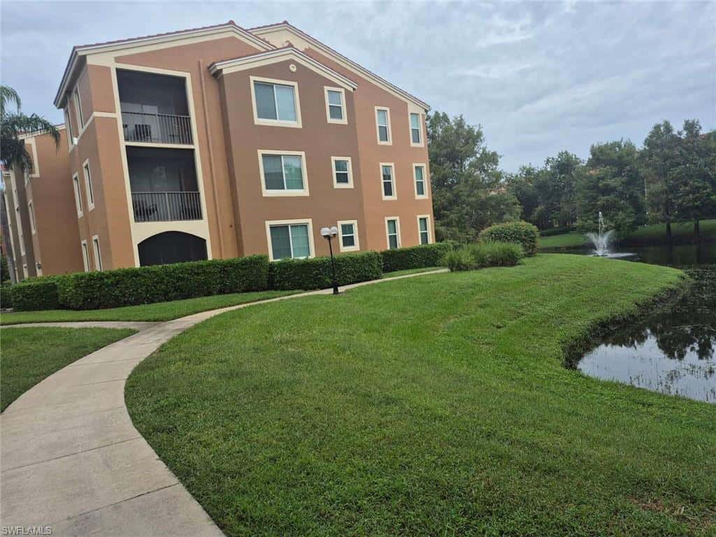 1220 Reserve Way #107, Naples, photo 6