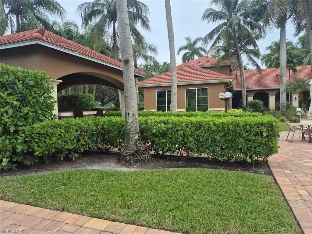 1220 Reserve Way #107, Naples, photo 47