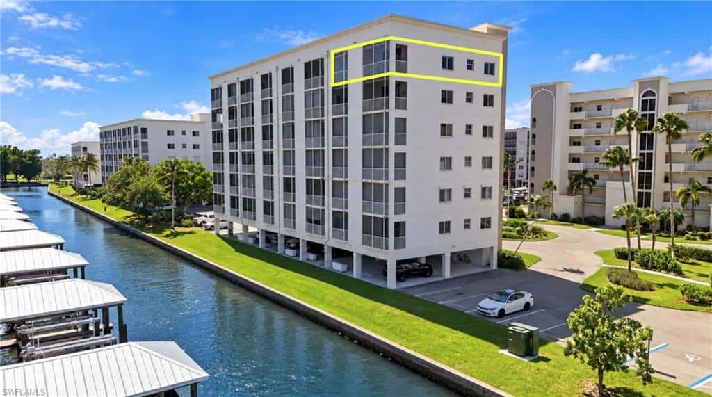 4331 Bay Beach Ln #651, Fort Myers Beach, photo 11