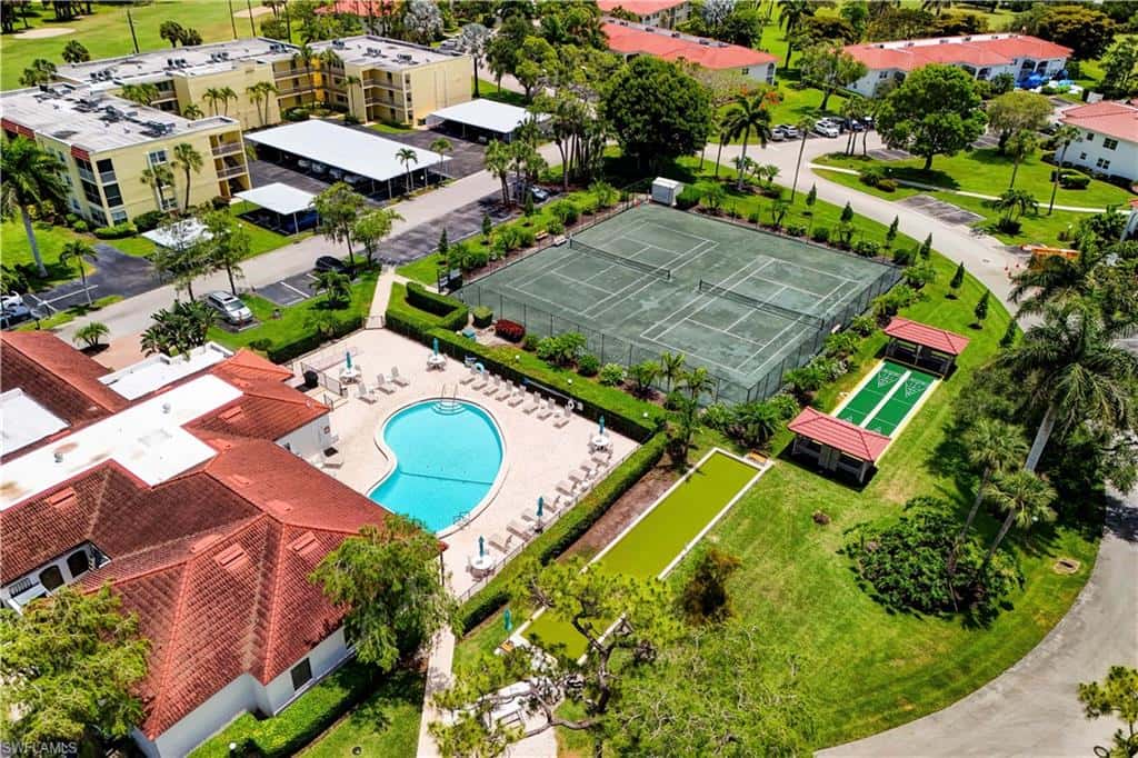 1037 Forest Lakes Dr #8d, Naples, photo 36