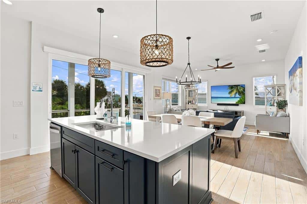 118 Fairweather Ln, Fort Myers Beach, photo 12