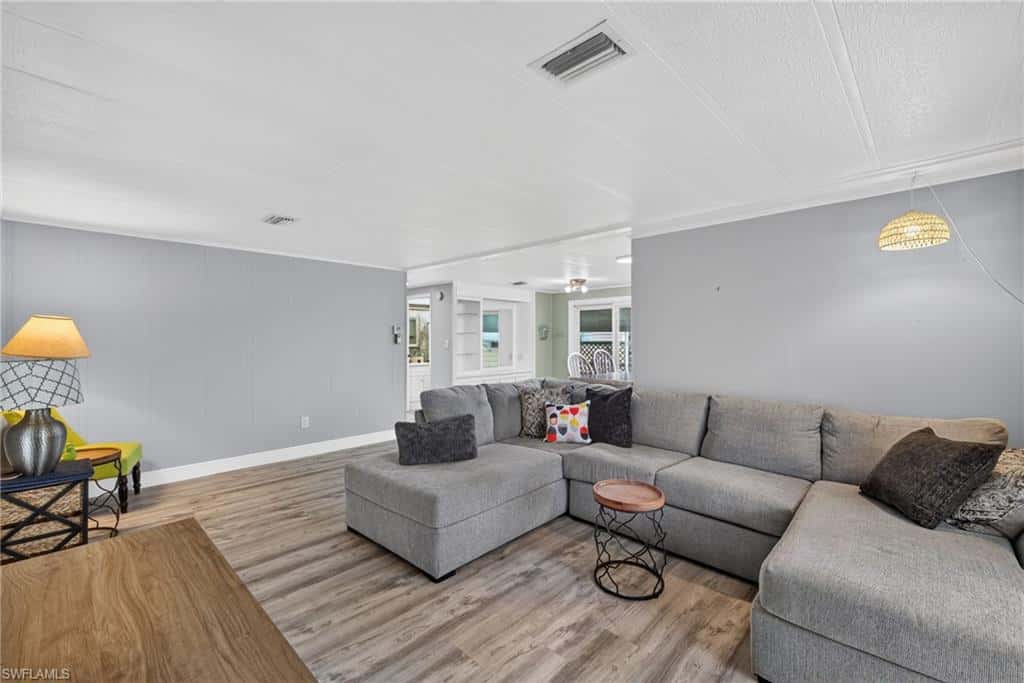 125 Kim Dr, Naples, photo 4