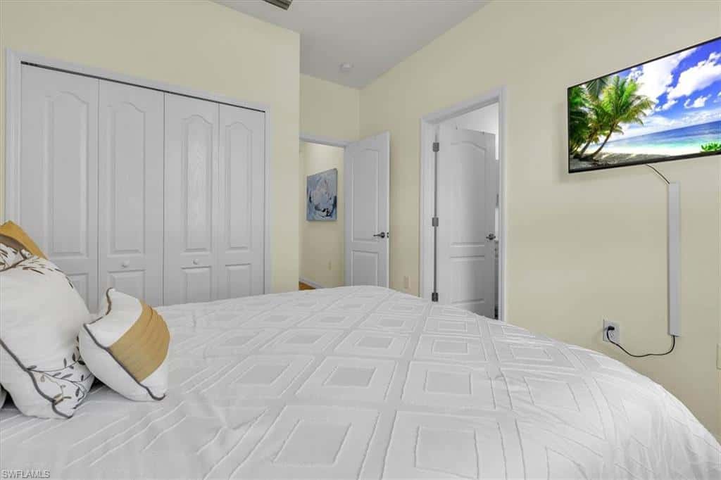 11914 Silver Cobblestone Way, Fort Myers, photo 24