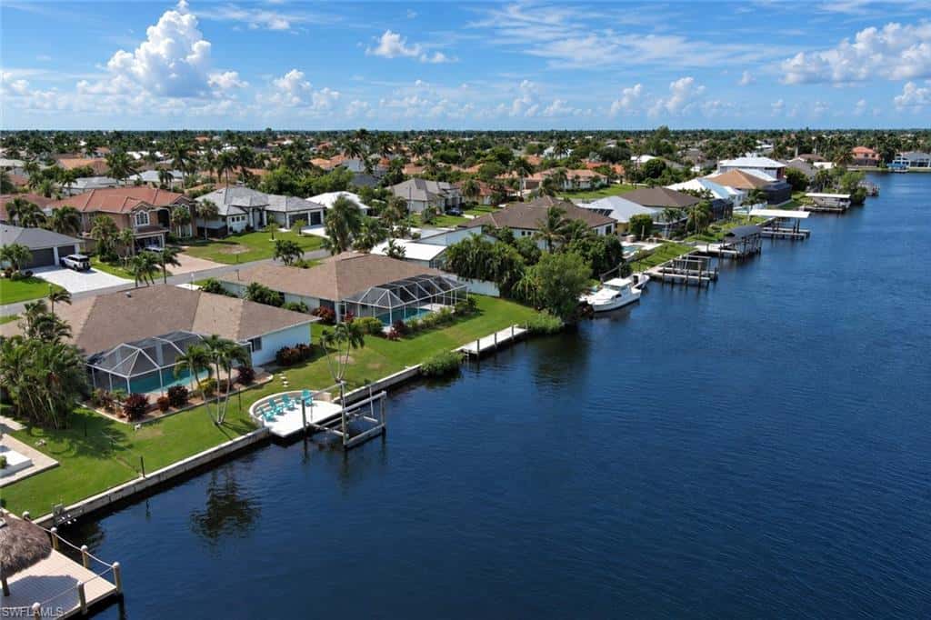 1813 49th Ter, Cape Coral, photo 4