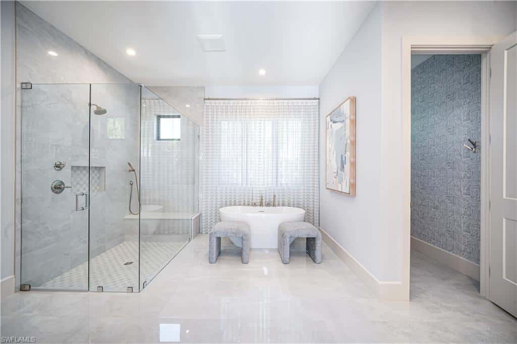 16672 Lucarno Way, Naples, photo 13