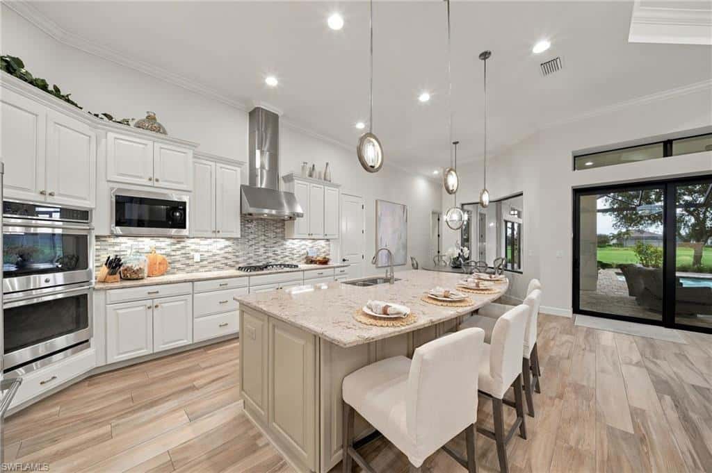 9021 Sorreno Ct, Naples, photo 11