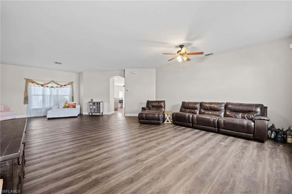 15752 Sunny Crest Ln, Fort Myers, photo 6