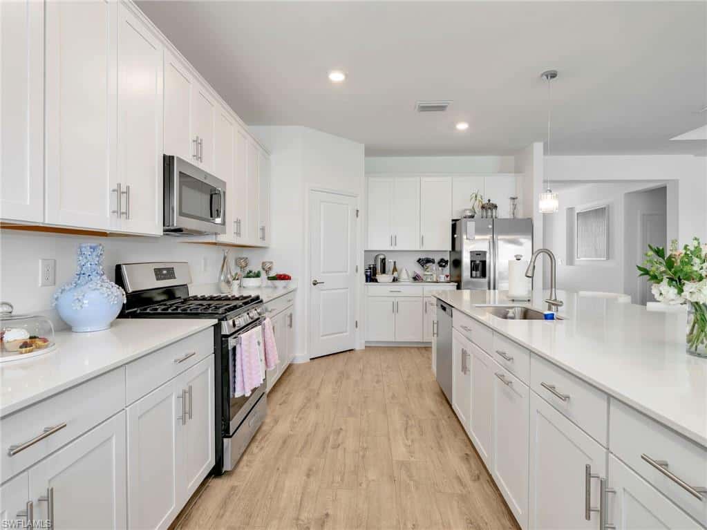 18278 Ridgeline Dr, Estero, photo 12