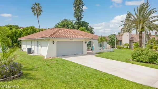 27153 Edenbridge Ct, Bonita Springs, photo 21