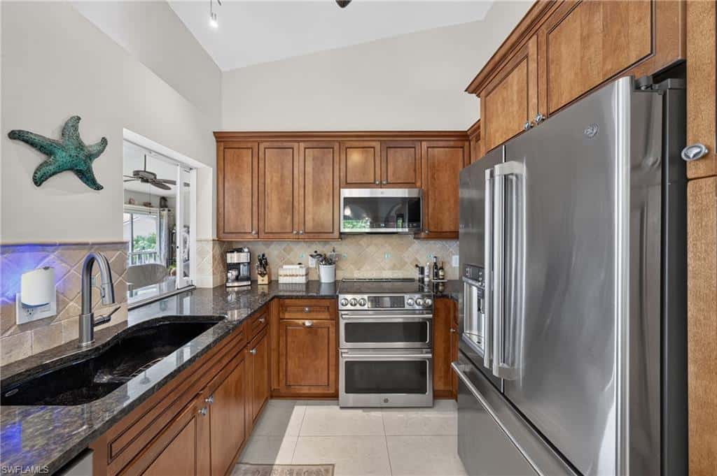 1204 El Dorado Pkwy #201, Cape Coral, photo 18