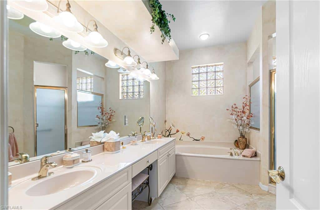 8026 Tiger Palm Way, Fort Myers, photo 13