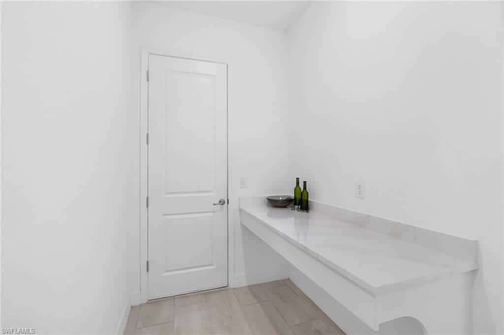13682 Blue Bay Cir, Fort Myers, photo 27