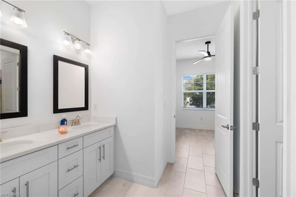 13682 Blue Bay Cir, Fort Myers, photo 20