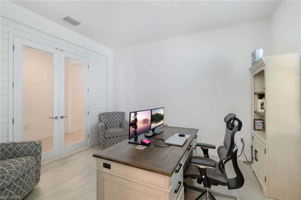 13682 Blue Bay Cir, Fort Myers, photo 24