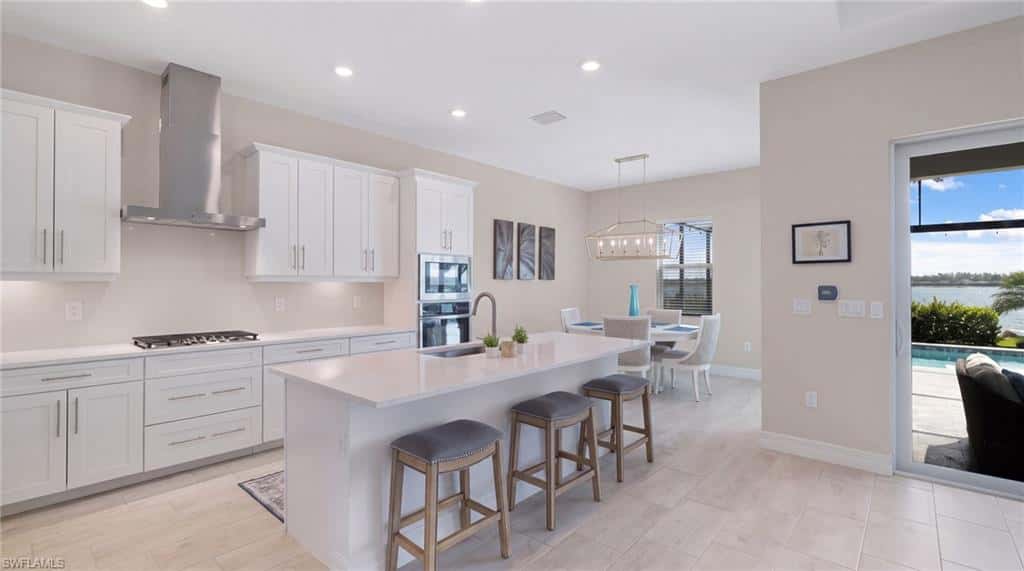 13682 Blue Bay Cir, Fort Myers, photo 8