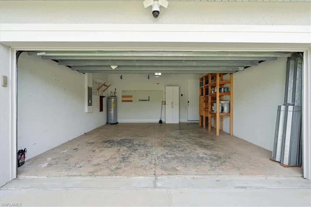 1116 Thompson Ave, Lehigh Acres, photo 47
