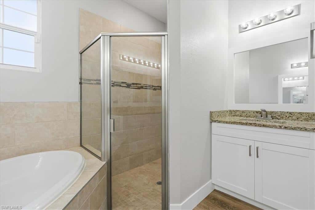 1116 Thompson Ave, Lehigh Acres, photo 33