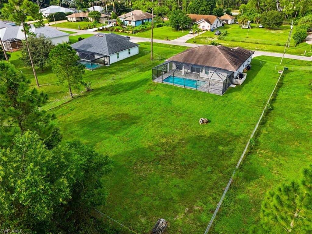 1116 Thompson Ave, Lehigh Acres, photo 48