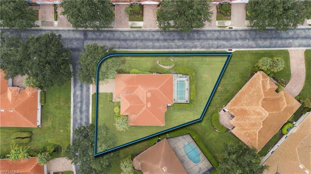 3899 Aurora Ct, Naples, photo 9