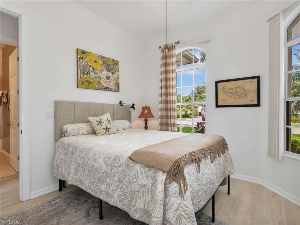 24921 Divot Dr, Bonita Springs, photo 16