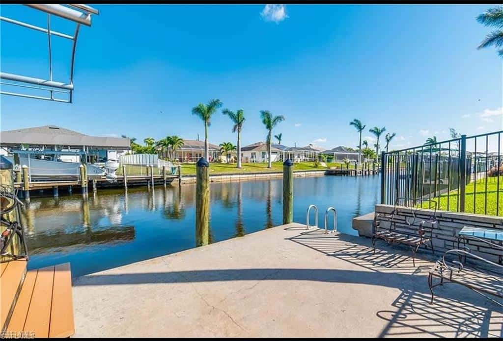 229 29th Ter, Cape Coral, photo 24