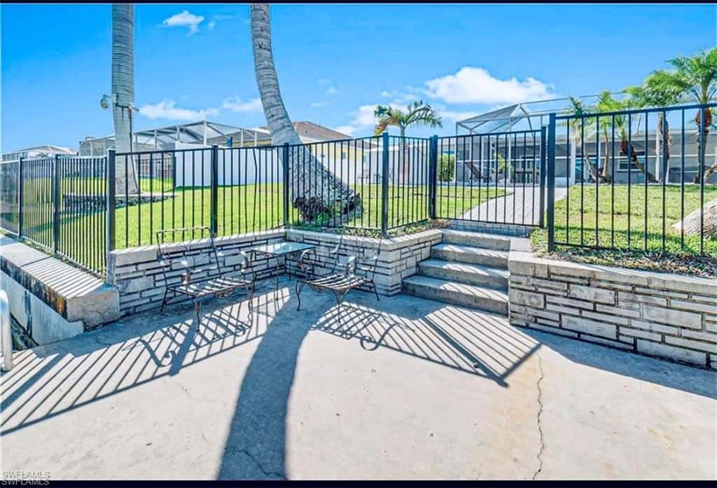 229 29th Ter, Cape Coral, photo 21
