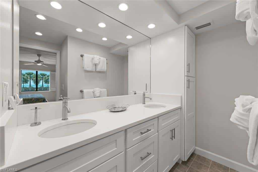 1919 Olde Middle Gulf Dr #401, Sanibel, photo 22