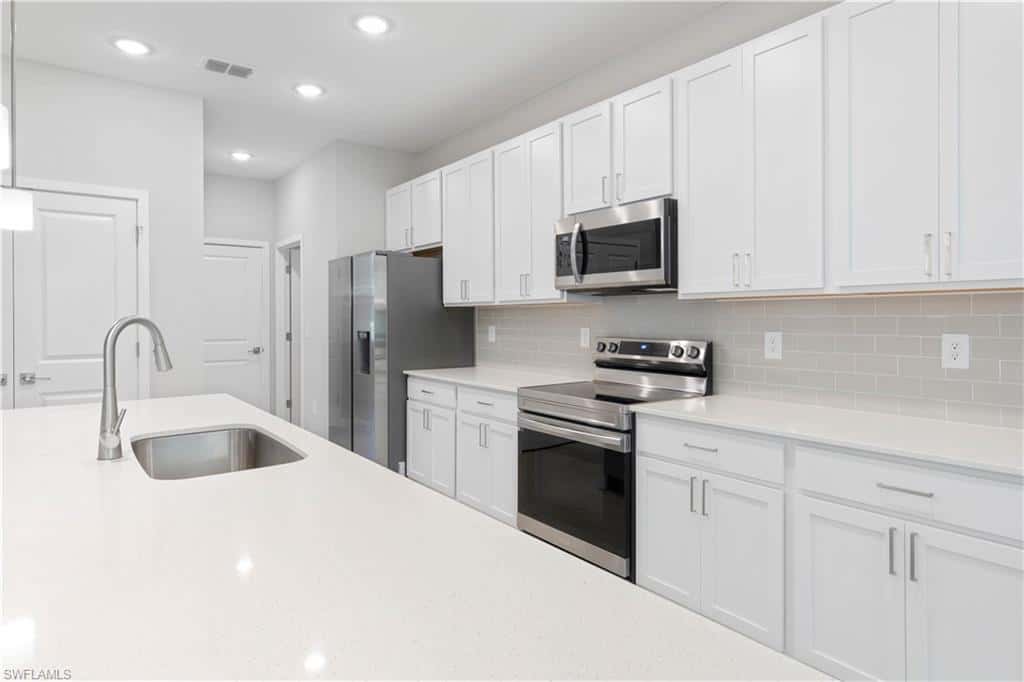 13 34th Pl, Cape Coral, photo 9