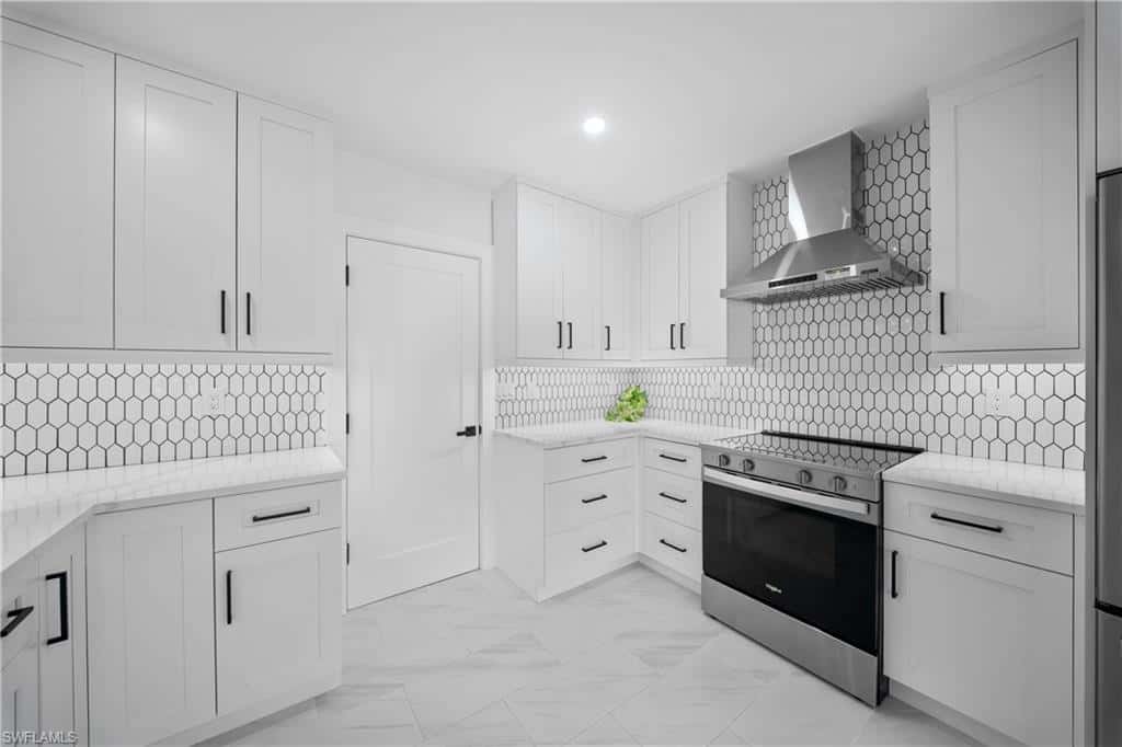 458 Quail Dr, Marco Island, photo 13