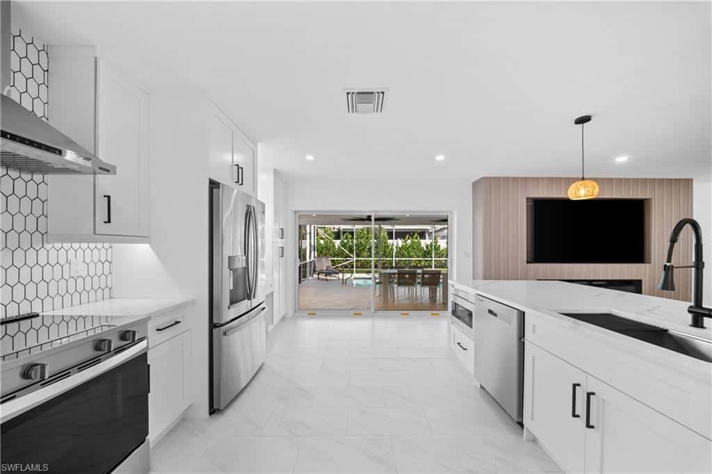 458 Quail Dr, Marco Island, photo 14