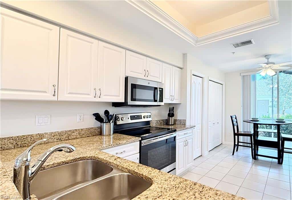 8605 Naples Heritage Dr #212, Naples, photo 8
