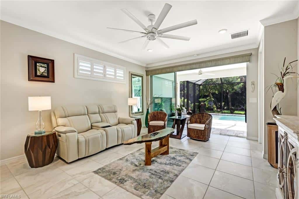1148 Town And River Dr, Fort Myers, photo 6