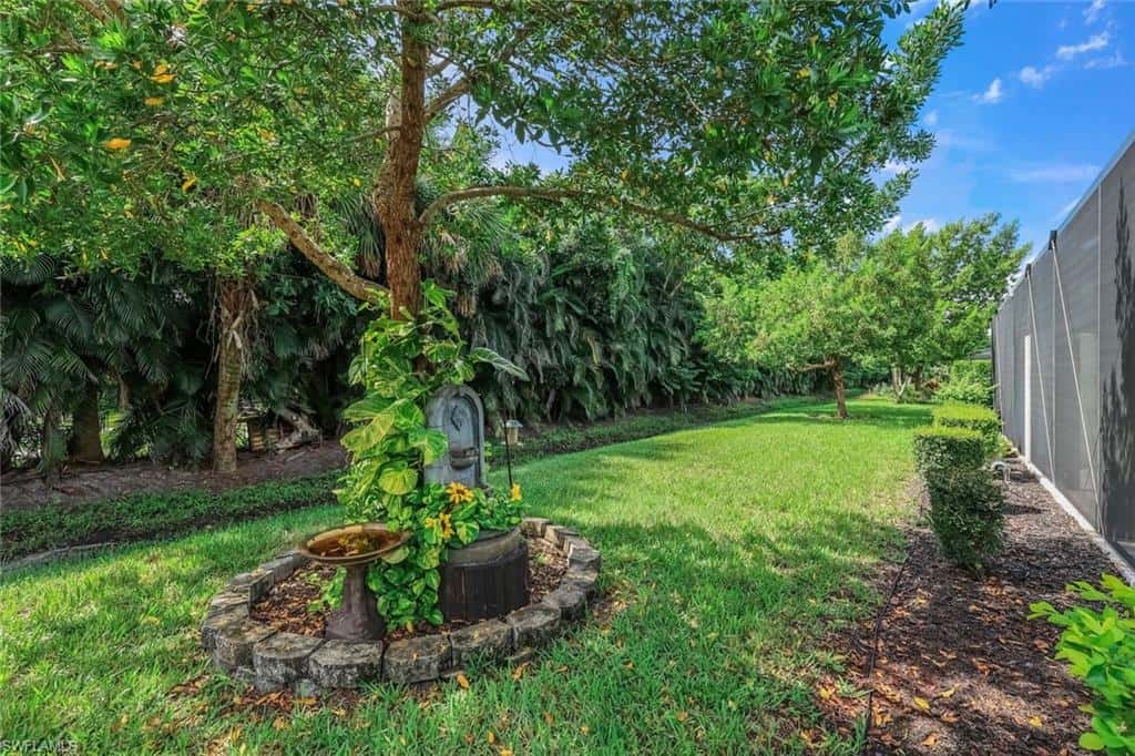 1148 Town And River Dr, Fort Myers, photo 26