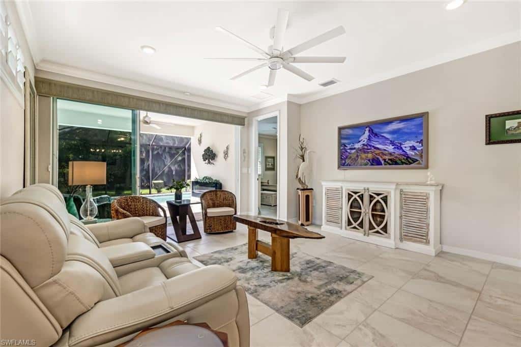 1148 Town And River Dr, Fort Myers, photo 8