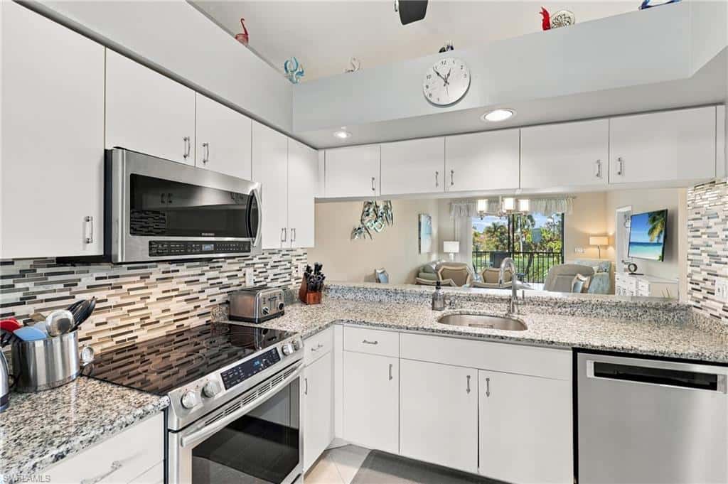 7340 Coventry Ct #818, Naples, photo 9