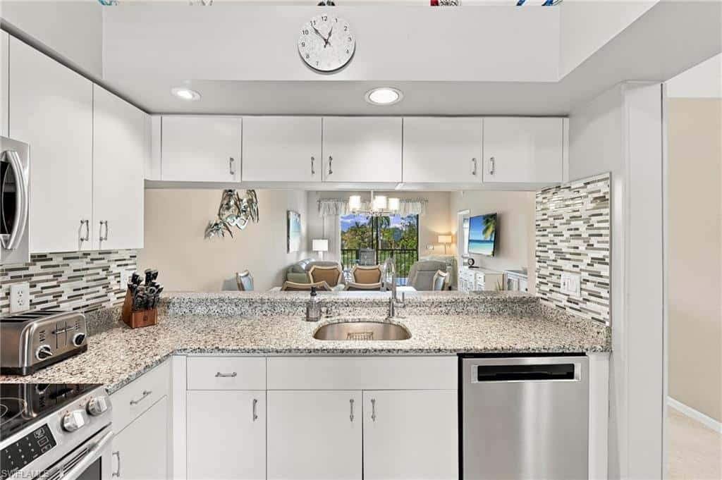 7340 Coventry Ct #818, Naples, photo 10