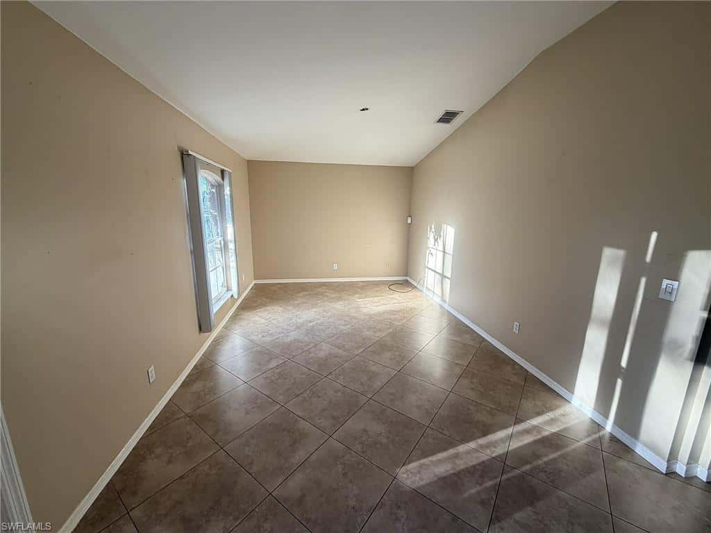 330 12th St, Naples, photo 6